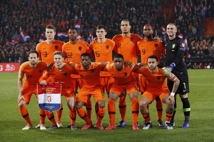 欧洲杯荷兰VS捷克前瞻（欧洲杯荷兰对捷克比赛）